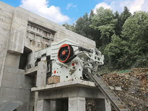 铁英岩矿5R雷蒙磨粉机